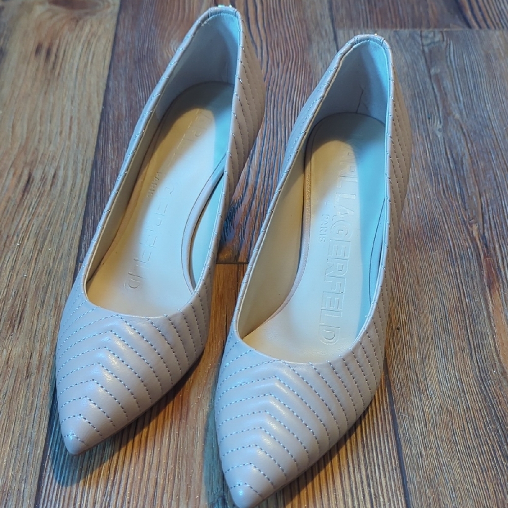 Karl Lagerfeld Women's Rosette Beige Patterned Heels 7